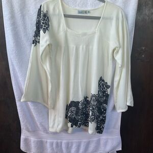 Unity World Wear Cream 3/4 Sleeve Relaxed Sweater